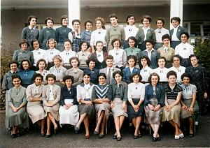 COLLEGE MODERNE DE JEUNES FILLES 1954 2 EME COMMERCIALE
